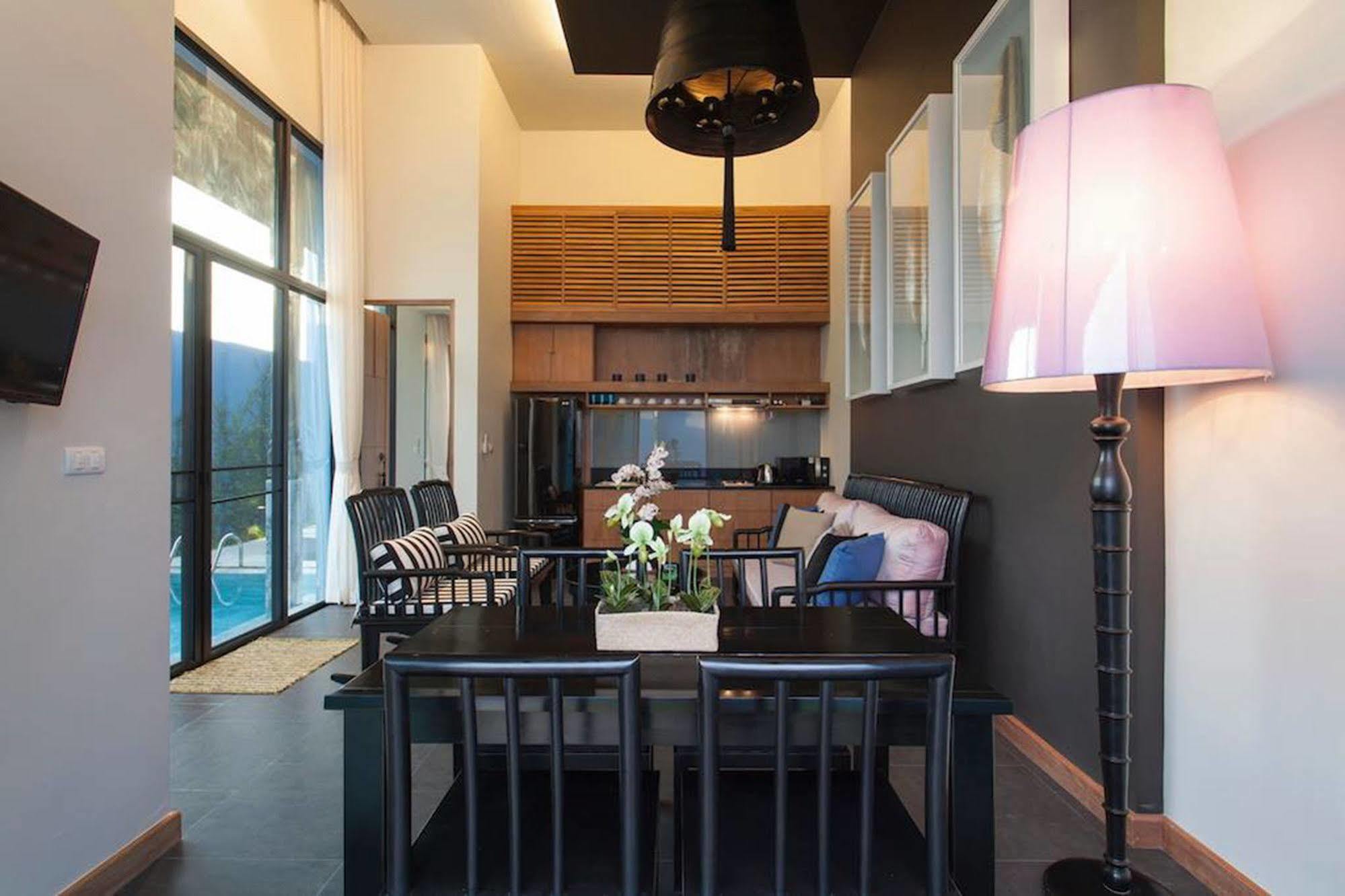 Wings Phuket Villa By Two Villas Holiday Extérieur photo