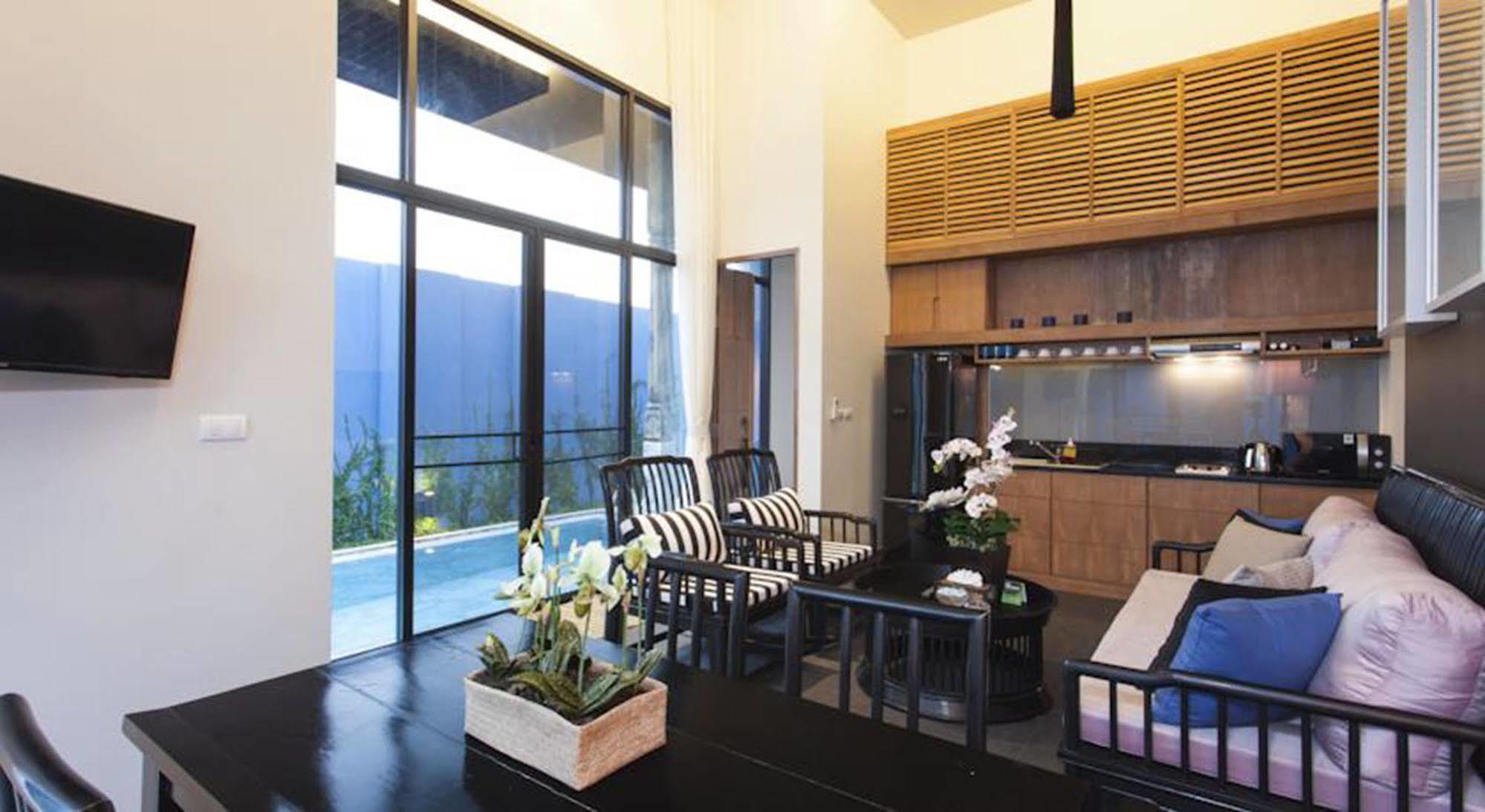 Wings Phuket Villa By Two Villas Holiday Extérieur photo